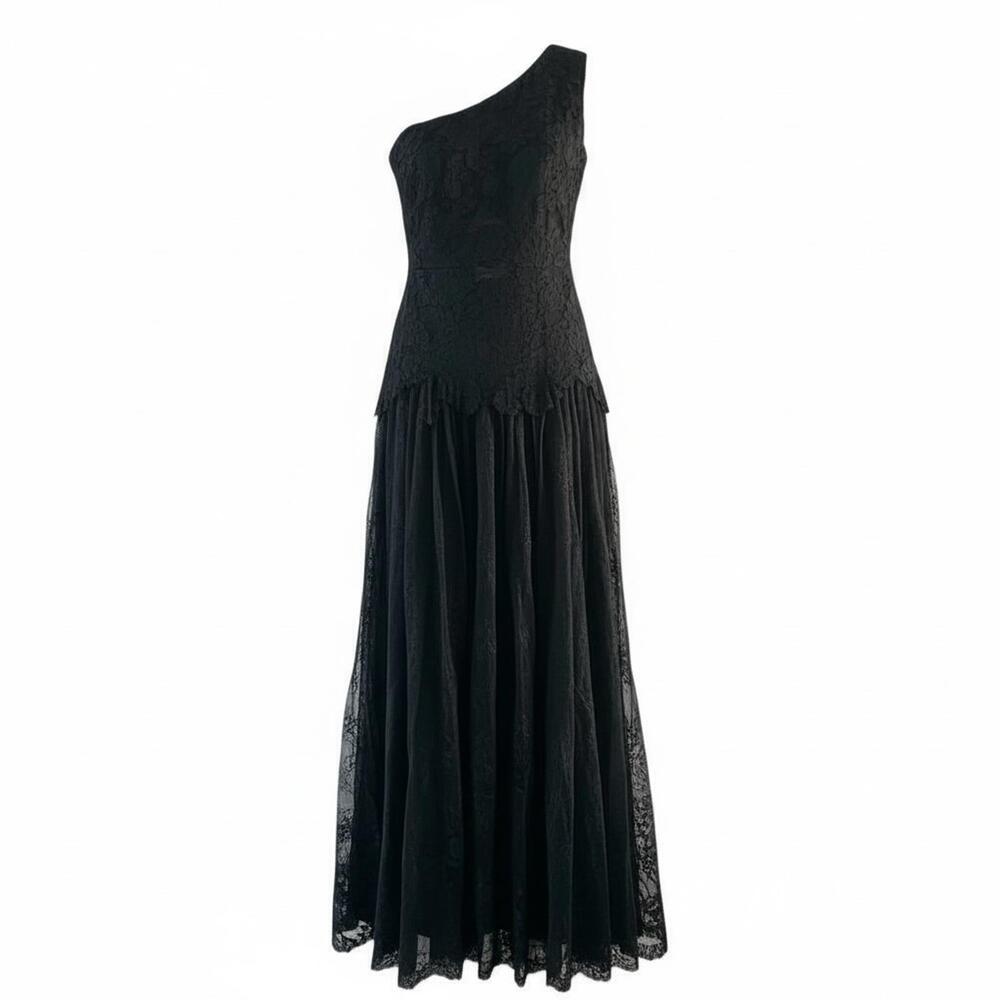 Justina McCaffrey Couture Black Lace One-Shoulder Gown Gothic Elegance  Luxury